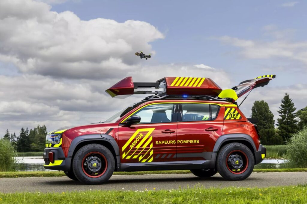 Vision 4rescue: Renault reinventa o carro de emergência 7 vision 4rescue