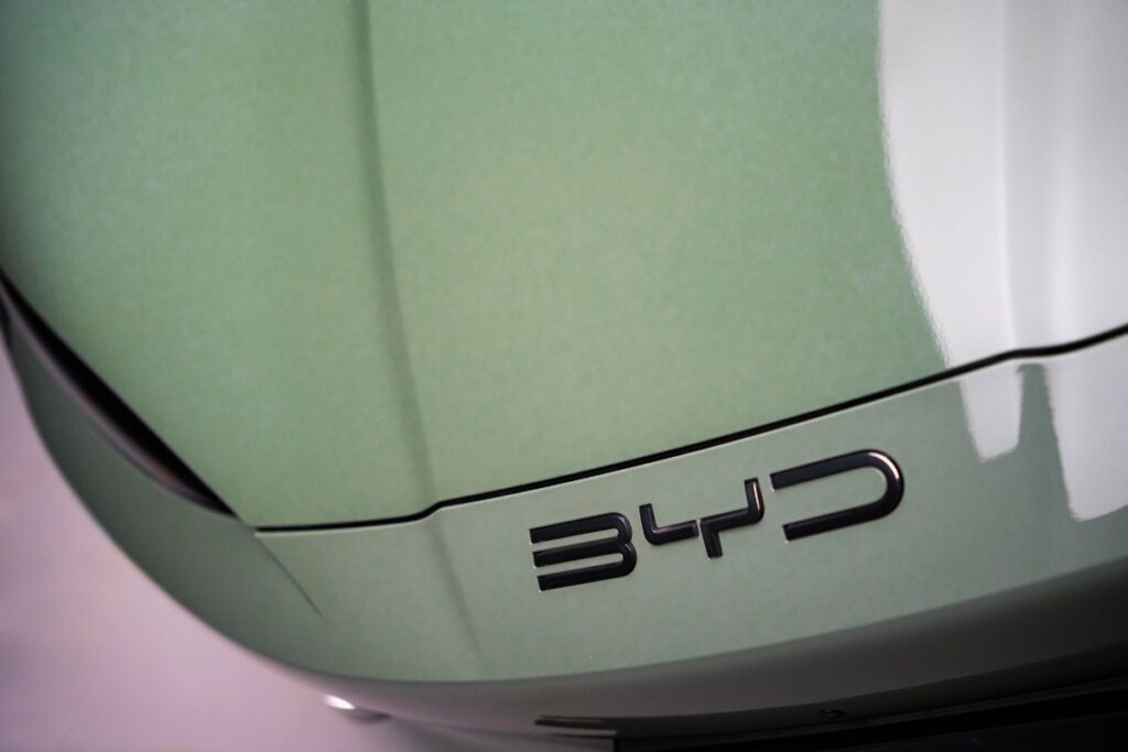 Novos Xpeng G6 e G9 carregam dos 10 aos 80 em 12 minutos 5 BYD 13 milhões