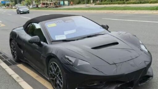 Desportivo de 2 lugares da BYD apanhado ainda com camuflagem 33 desportivo