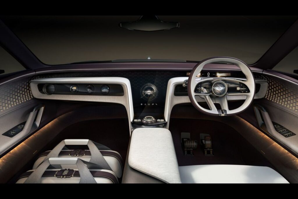 Bentley EXP 15: conceito mostra luxo do futuro 100% elétrico 8 Bentley concept cockpit