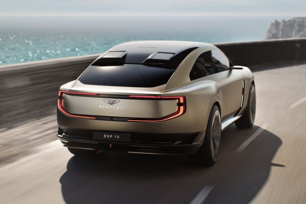 Bentley EXP 15: conceito mostra luxo do futuro 100% elétrico 5 Bentley concept traseira