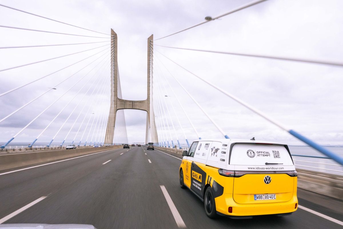 Volkswagen ID.Buzz dá volta ao mundo já passou por Lisboa 2 ID.Buzz