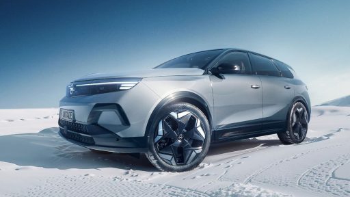 Opel Grandland Electric AWD com encomendas abertas em Portugal 12 Opel Grandland Electric AWD