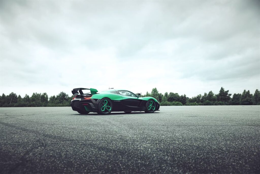 Rimac Nevera R bate 24 recordes mundiais e é o 100% elétrico mais rápido de sempre 6 Nevera R