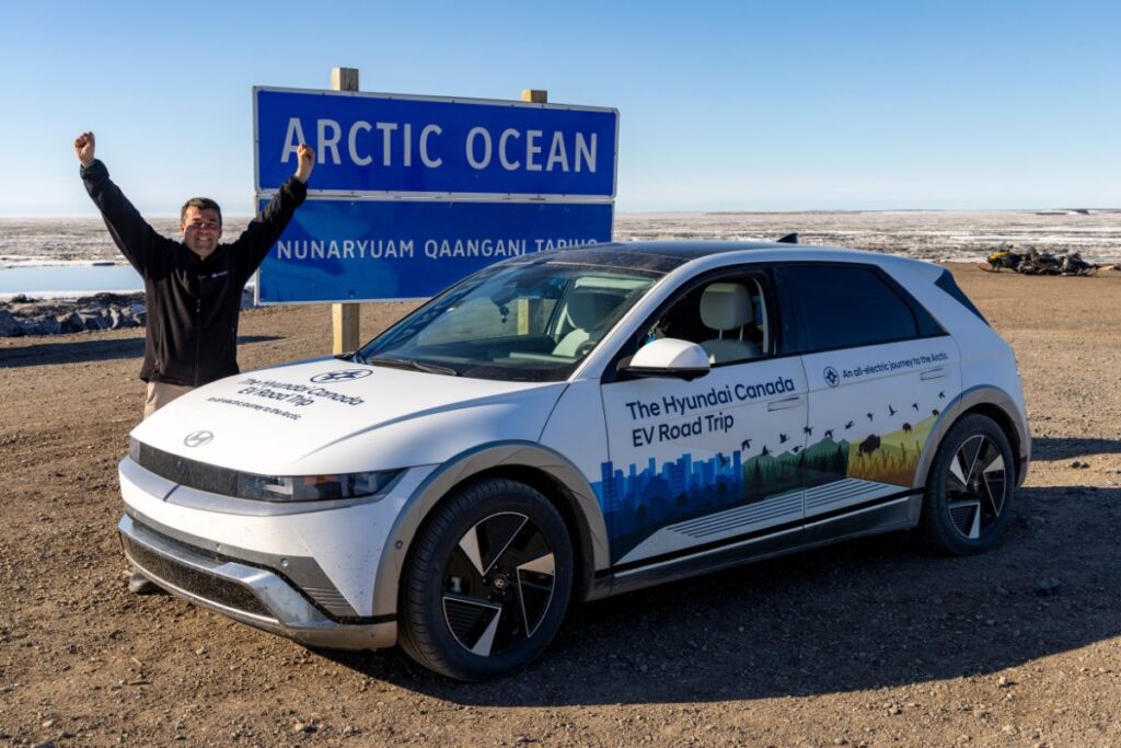 Porsche Cayenne Electric camuflado bate recorde em Shelsley Walsh 6 Círculo Polar Ártico