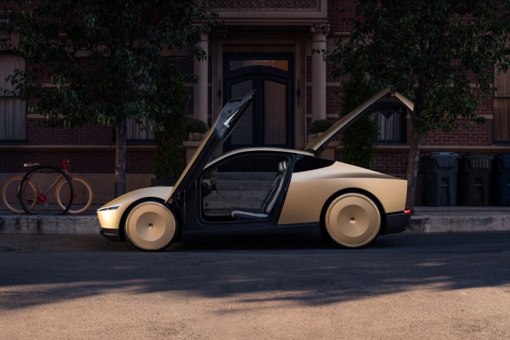 Cybercab da Tesla para ver em Lisboa no final da semana 5 cybercab