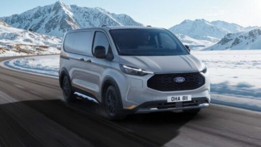 Ford E-Transit Custom ganha tração integral 30 Tração integral