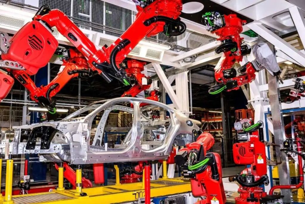 Stellantis admite fechar fábricas na Europa 6 fechar fábricas