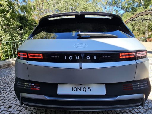 IONIQ: Hyundai prepara dois SUV para completar gama 5 IONIQ 5