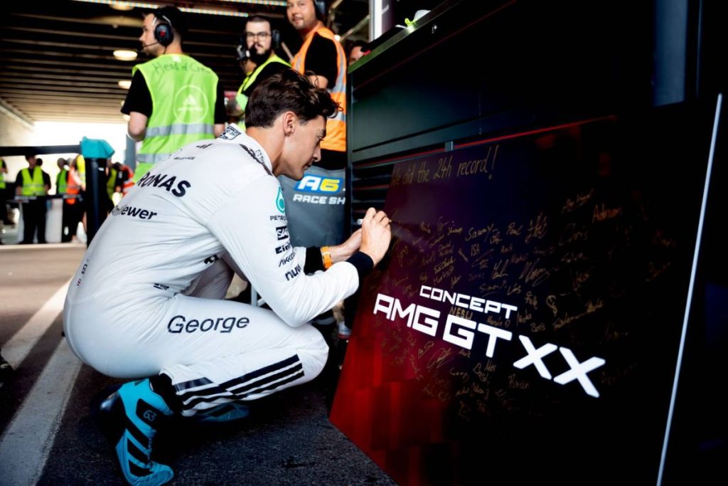 Concept GT XX da Mercedes-AMG dá "volta ao mundo" em 8 dias 7 Concept AMG GT XX