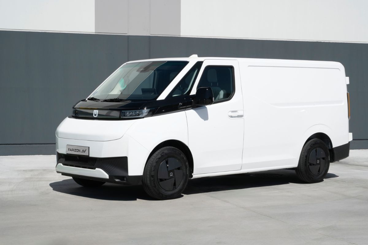 Farizon reforça presença em Portugal com 12 pontos de venda 2 Farizon SuperVan