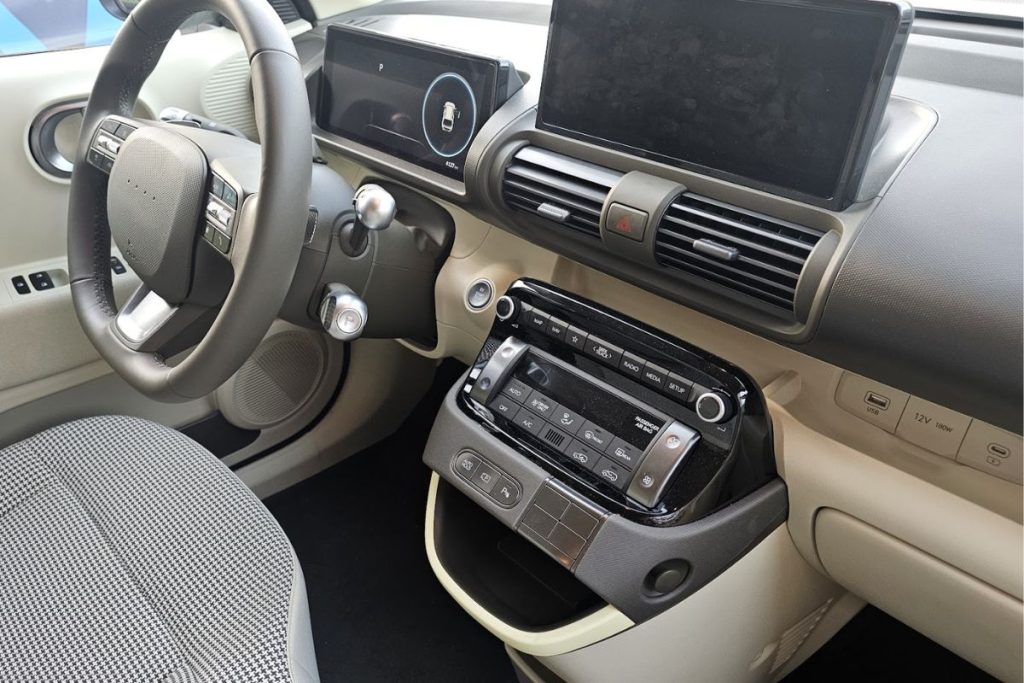 Pequeno Hyundai INSTER é grande aposta ganha 9 Hyundai Inster cockpit