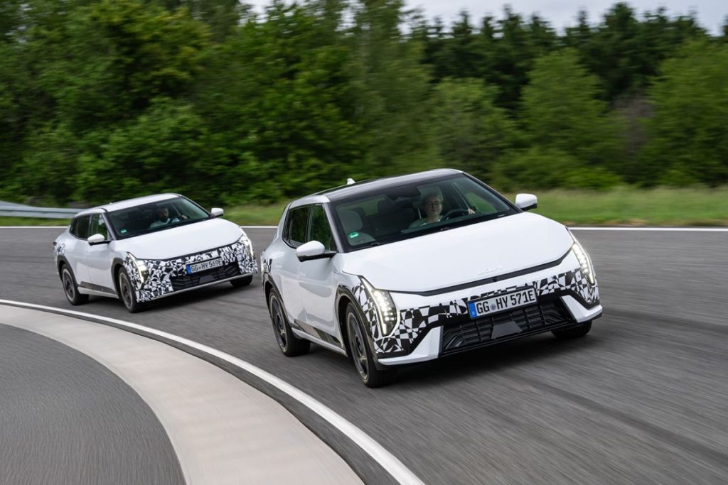 Xpeng P7 estabelece novo recorde em 24 horas com quase 4.000 km 5 Kia EV4