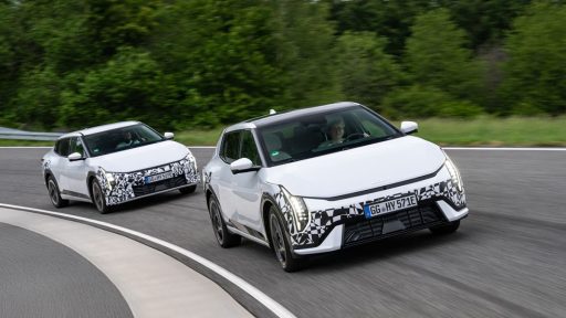 Kia EV4 europeu aposta em posicionamento inovador no segmento C 9 Kia EV4