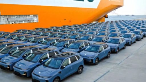 SUV Leapmotor B10 já está a caminho da Europa 13 Leapmotor B10