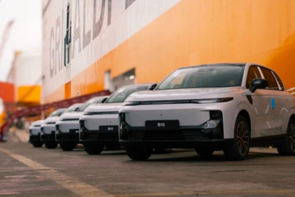 SUV Leapmotor B10 já está a caminho da Europa 4 Leapmotor B10