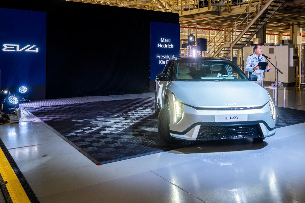 Kia: Alterar as metas de emissões de CO2 "vai custar-nos uma fortuna" 2 CEO Kia Europa sobre metas de emissões