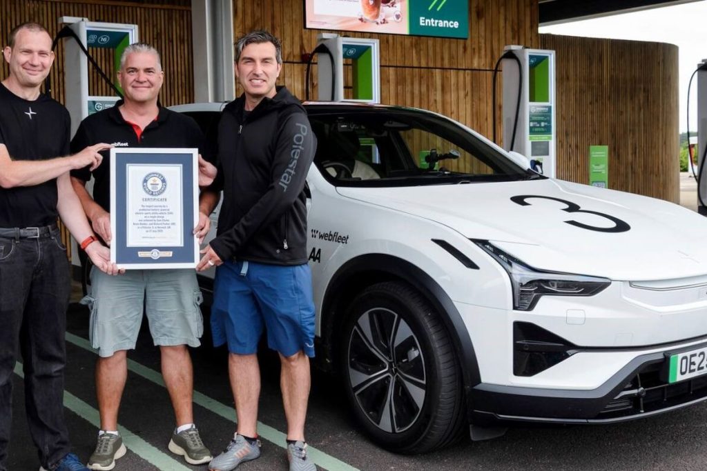 Polestar 3 entra para o Guinness com recorde mundial de autonomia em SUV elétrico 4 Polestar 3 recorde Guinness