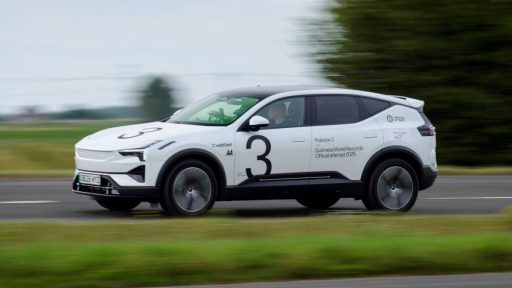 Polestar 3 entra para o Guinness com recorde mundial de autonomia em SUV elétrico 24 Polestar 3 recorde