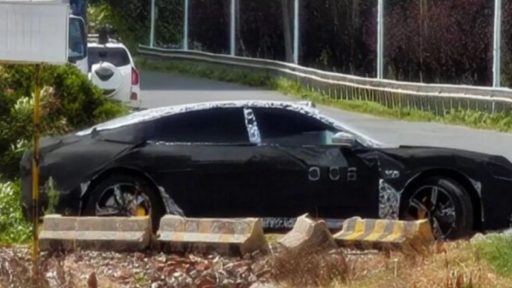 Xiaomi prepara versão executiva do SU7: protótipo SU7 L em testes de estrada 22 Xiaomi SU7 L