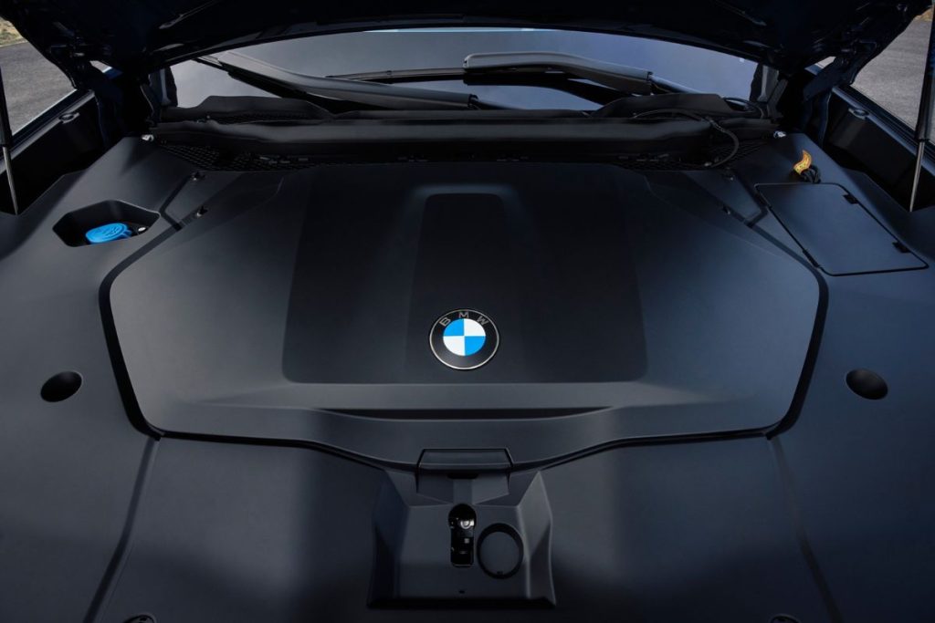 BMW iX3: aí está o primeiro Neue Klasse. Conheça o preço em Portugal 15 BMW iX3 frunk