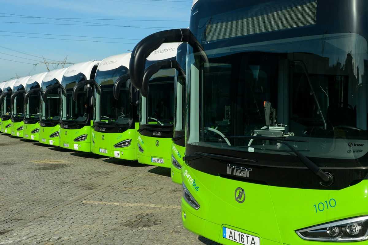 Guimarães já só tem autocarros elétricos a circular 2 autocarros elétricos Guimarães