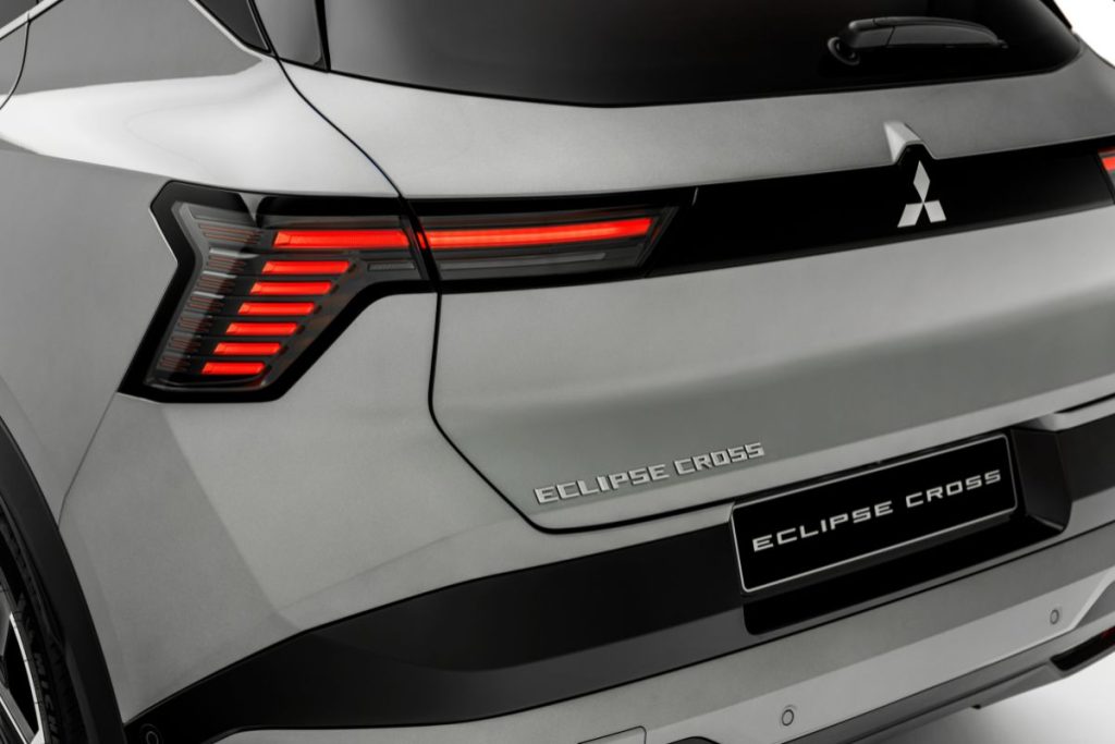 Eclipse Cross é o primeiro veículo elétrico moderno da Mitsubishi 6 Eclipse Cross