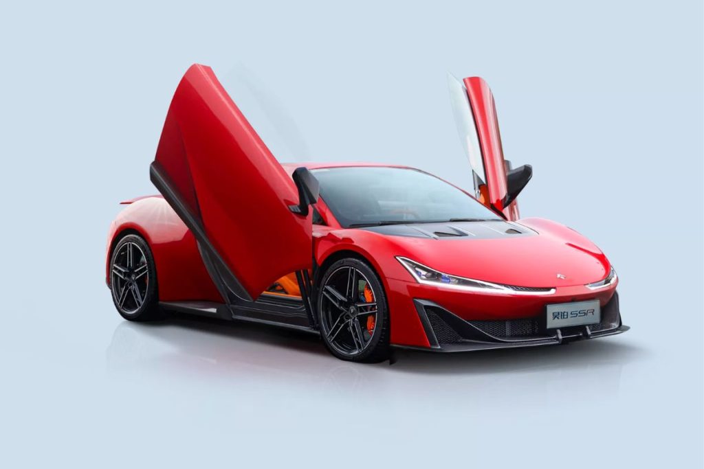 Primeiro stand Carby Aion abre no Edifício Entreposto em Lisboa 9 SSR Hyptec no stand Carby Aion