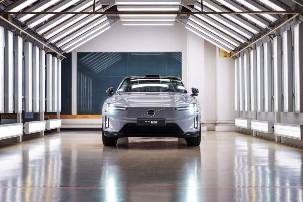 IONIC Concept THREE: o compacto elétrico que inaugura a tipologia “Aero Hatch” 5 ES90