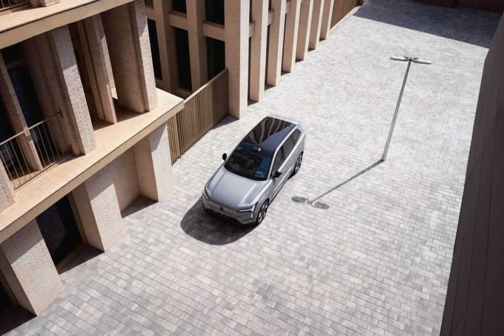 Primeiro stand Carby Aion abre no Edifício Entreposto em Lisboa 8 Volvo EX90 SUV 7 lugares