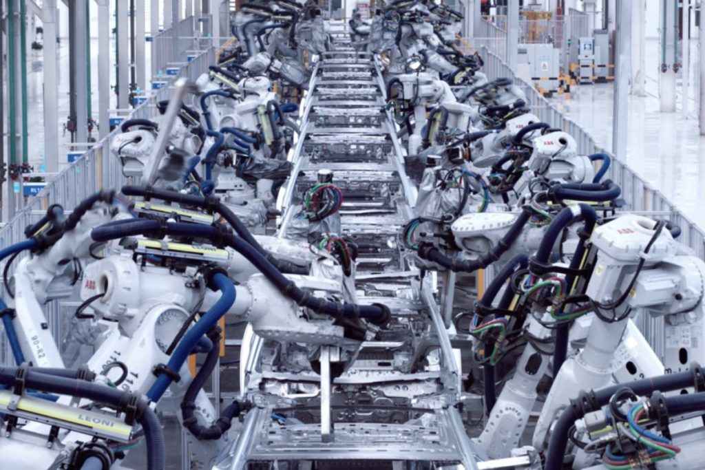 BYD ATTO 3: se tem o modelo de 2022 deve instalar a última atualização 4 BYD bateria carro elétrico