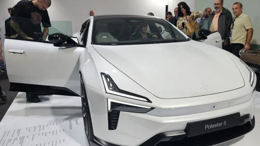 Polestar 5 eleito Melhor Veículo Elétrico no SAHE 2025 por votação do público 11 Jornalistas tomam o primeiro contacto com o Polestar 5