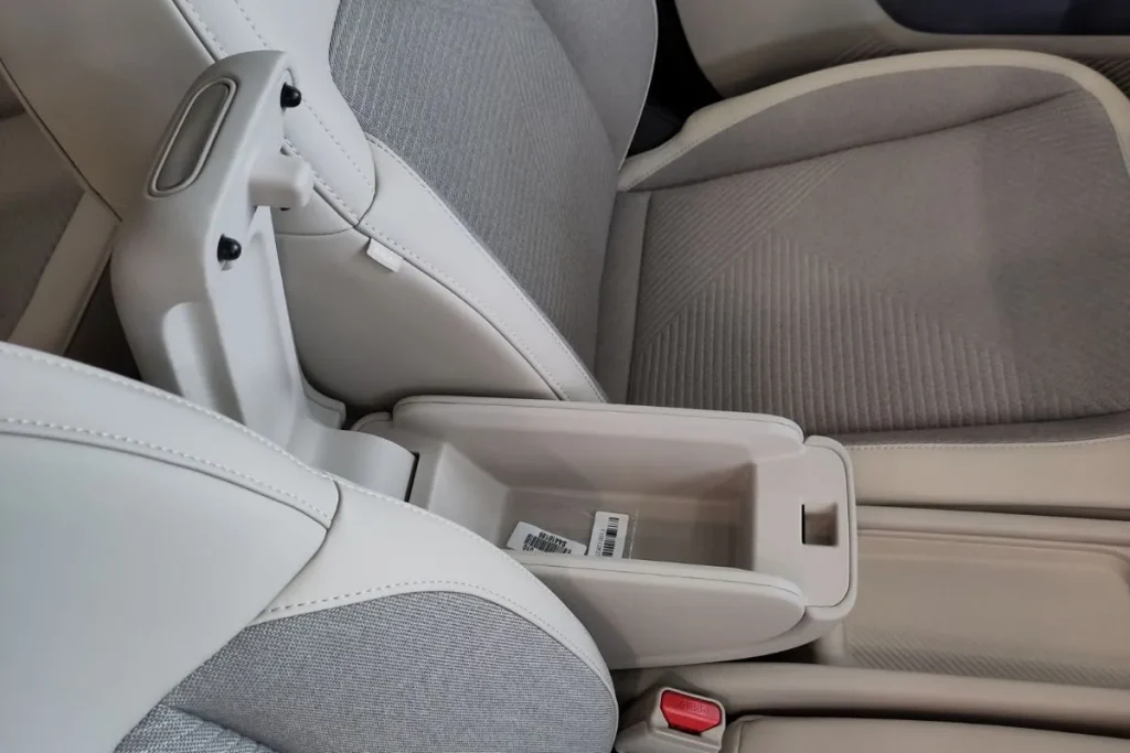 Firefly: urbano e familiar 9 A consola central do Firefly