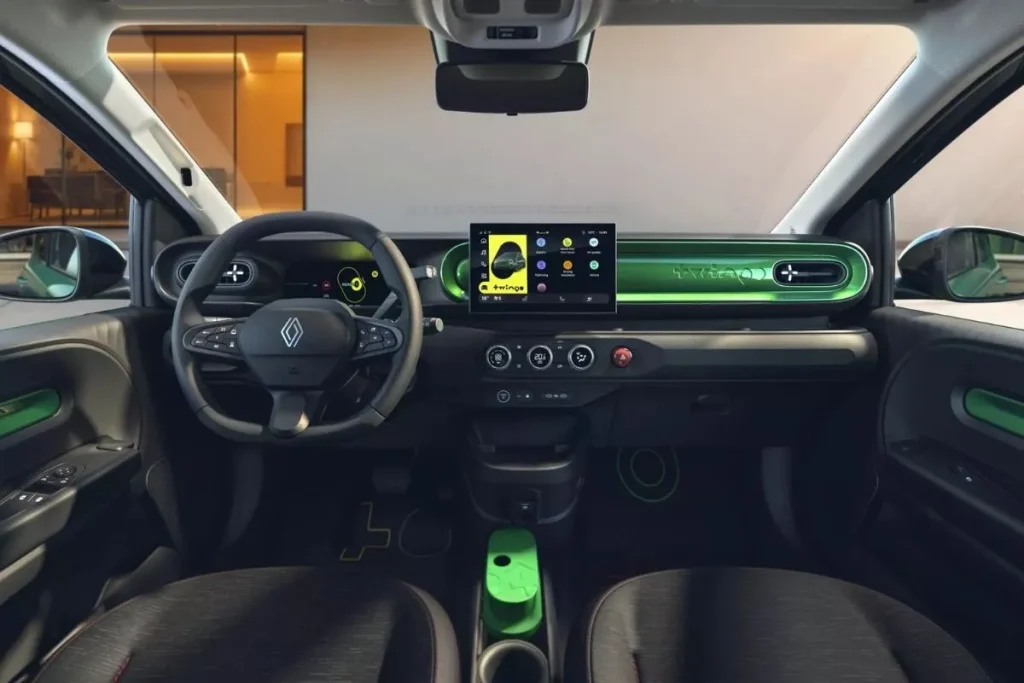 Renault Twingo E-Tech chega por menos de 20.000 euros 5 Cockpit do Renault Twingo E-Tech