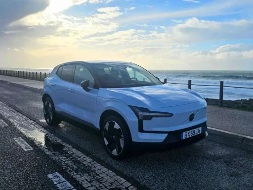 EX30: ao volante do mais giro dos Volvo 3 Volvo EX30