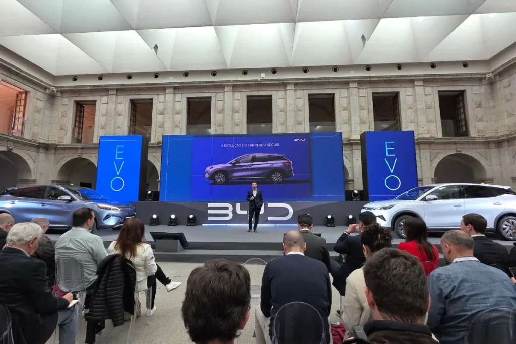 BYD Atto 3 EVO: 510 km de autonomia por 43.990 euros 8 BYD ATTO 3 Evo