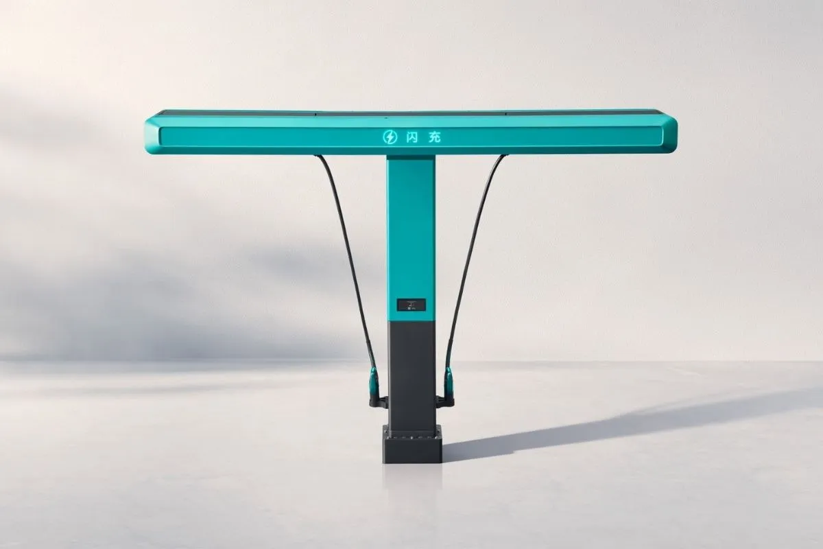 Notícia EVMag: BYD Flash Charging vem para Portugal 2 O BYD Flash Charging tem um design em T