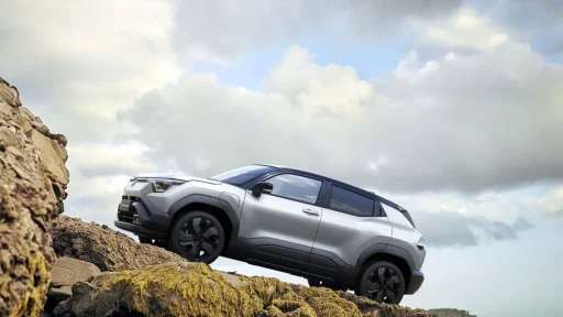 Suzuki e VITARA chega com a primavera 6 Suzuki e Vitara