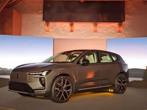 Volvo EX60 tem autonomia de 810 quilómetros 3 O Volvo EX60