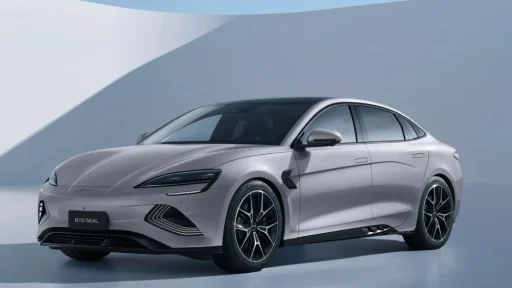 BYD Seal é atualizado e não muda de preço 6 O BYD Seal tem duas novas cores