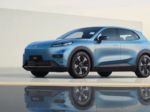 Changan estuda fábrica em Aragão para escapar às tarifas 5 O Changan Deepal 5 numa superfície com reflexo