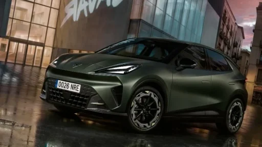 O Cupra Raval