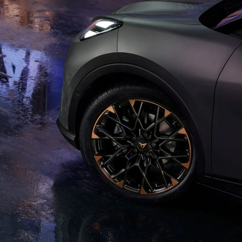 CUPRA Raval apresentado: a partir de 26.990 euros com 3 versões 10 Cupra Raval