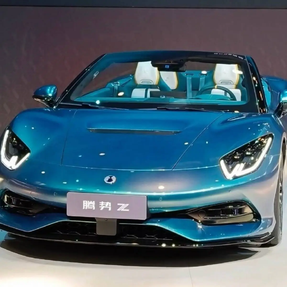 Supercarro Denza Z estreia em Goodwood e aponta à Europa 2 Denza Z