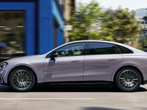 Aí está o Mercedes-Benz Classe C elétrico 4 Classe C