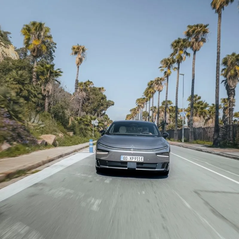 Xpeng P7+ em Portugal com chip de IA e carregamento em 12 minutos 3 Xpeng P7+