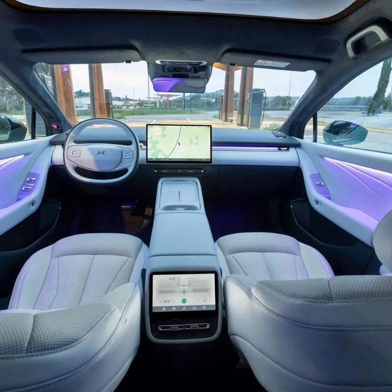 Xpeng P7+ em Portugal com chip de IA e carregamento em 12 minutos 4 Xpeng P7+