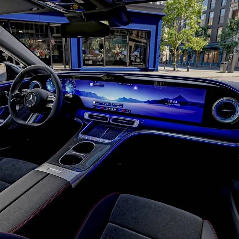 Mercedes-Benz C-Class elétrico: o interior revela-se antes da estreia mundial 3 o ecrã MBUX Hyperscreen do Mercedes c-Class elétrico