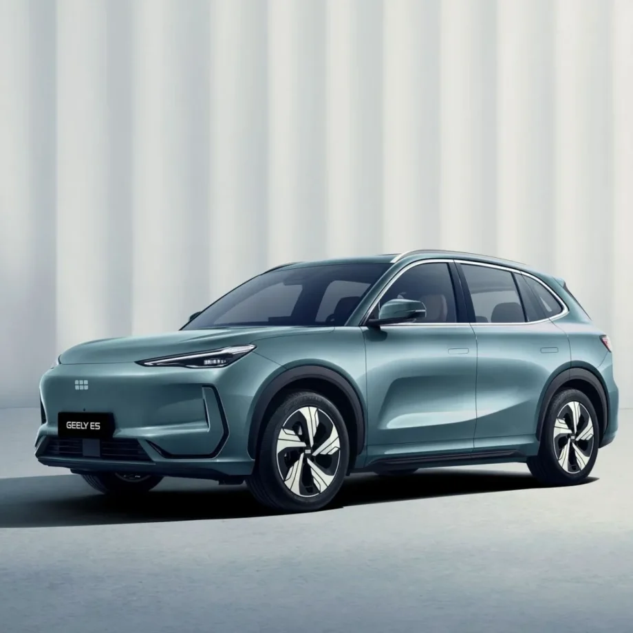 Geely E5 chega a Portugal a partir de 38.376 euros 2 O Geely E5