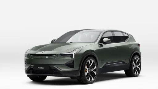 Polestar 3 passa a 800 volts e carrega 10 a 80% em 22 minutos 7 O Polestar 3 fotografado em estúdio